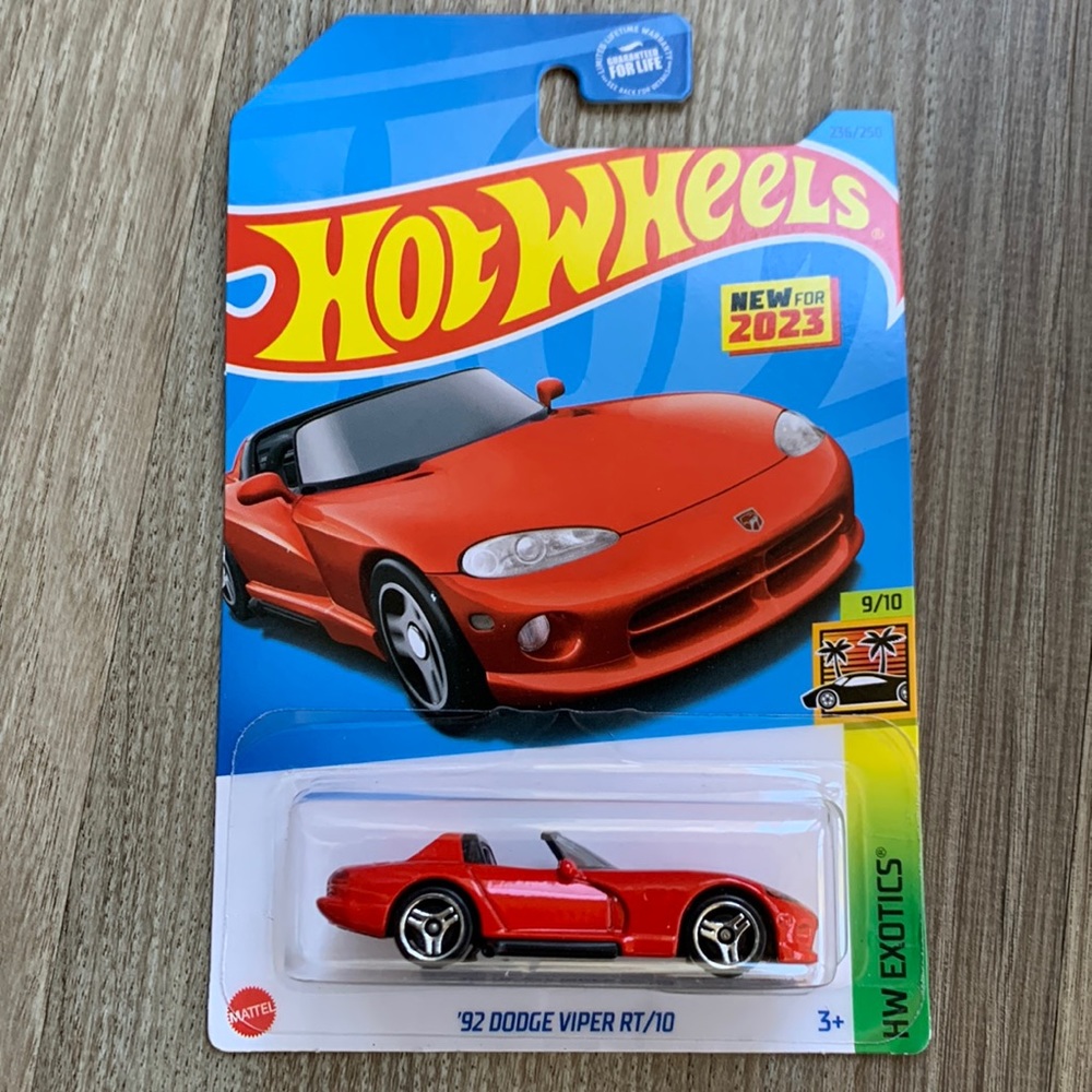 Hot Wheels Car 92 Dodge Viper RT/10 Red Convertible HotWheels New Casting 2023